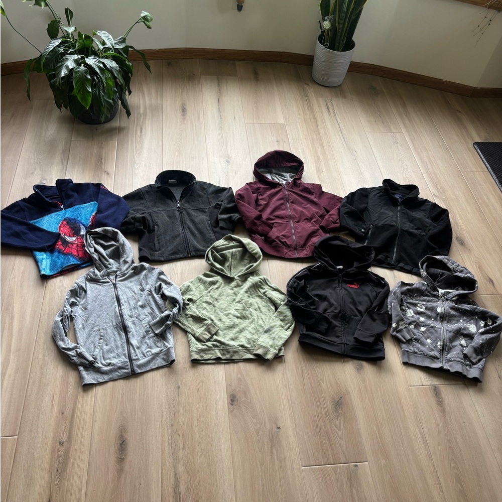 Lot of boys size 6 hoodies/jackets